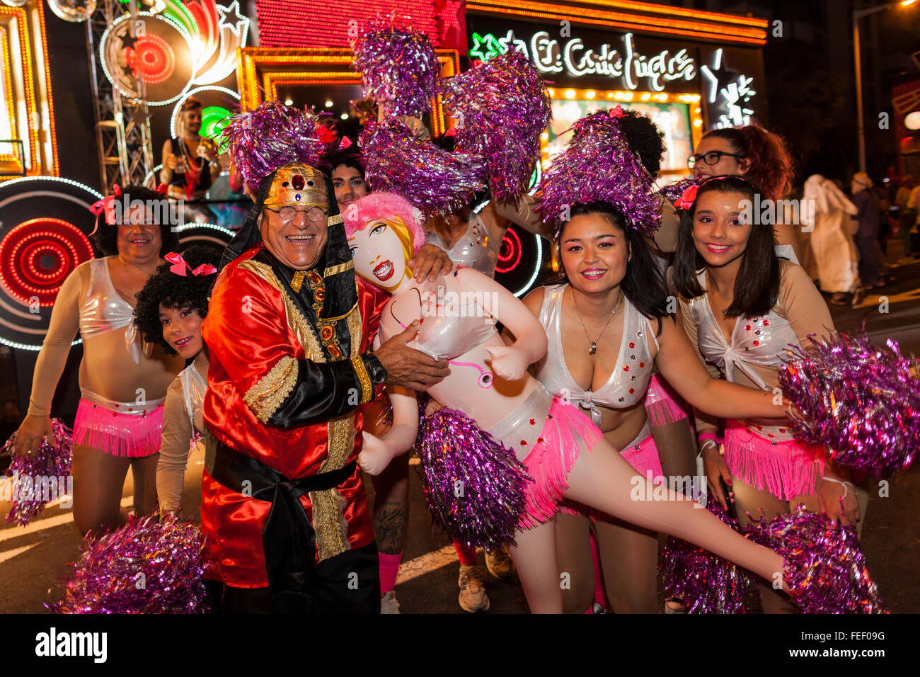 Santa Cruz, Tenerife. 5 Feb 2016. Characters, dancers and floats at the opening parade of the Carnaval de Santa Cruz de Tenerife. Thousands of people in groups of dancers, murgas, comparsas, and general fancy dress celebrate the official start to Carnival with the night parade through the streets of Santa Cruz. Stock Photo