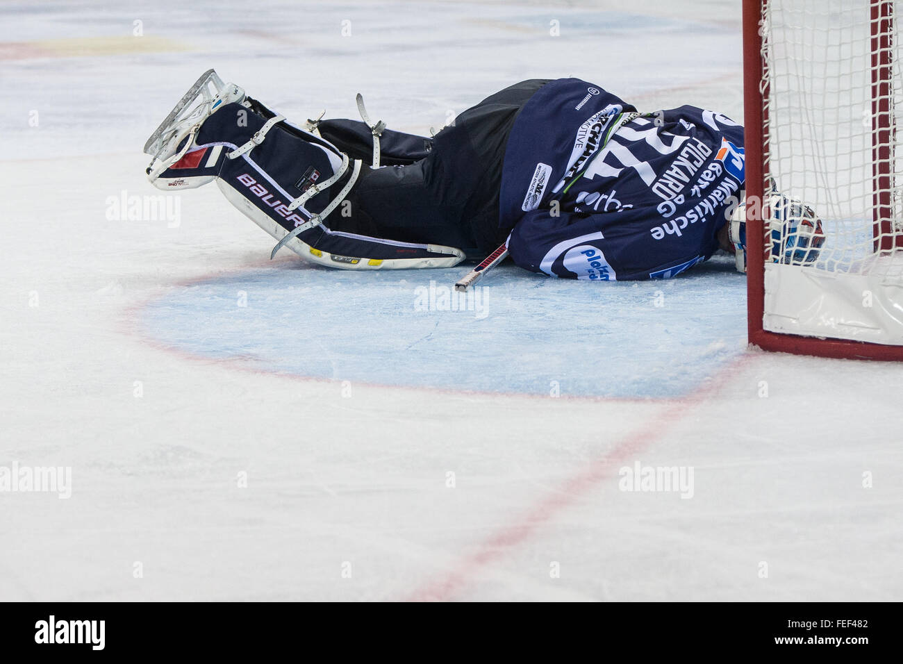 Chet pickard hires stock photography and images Alamy