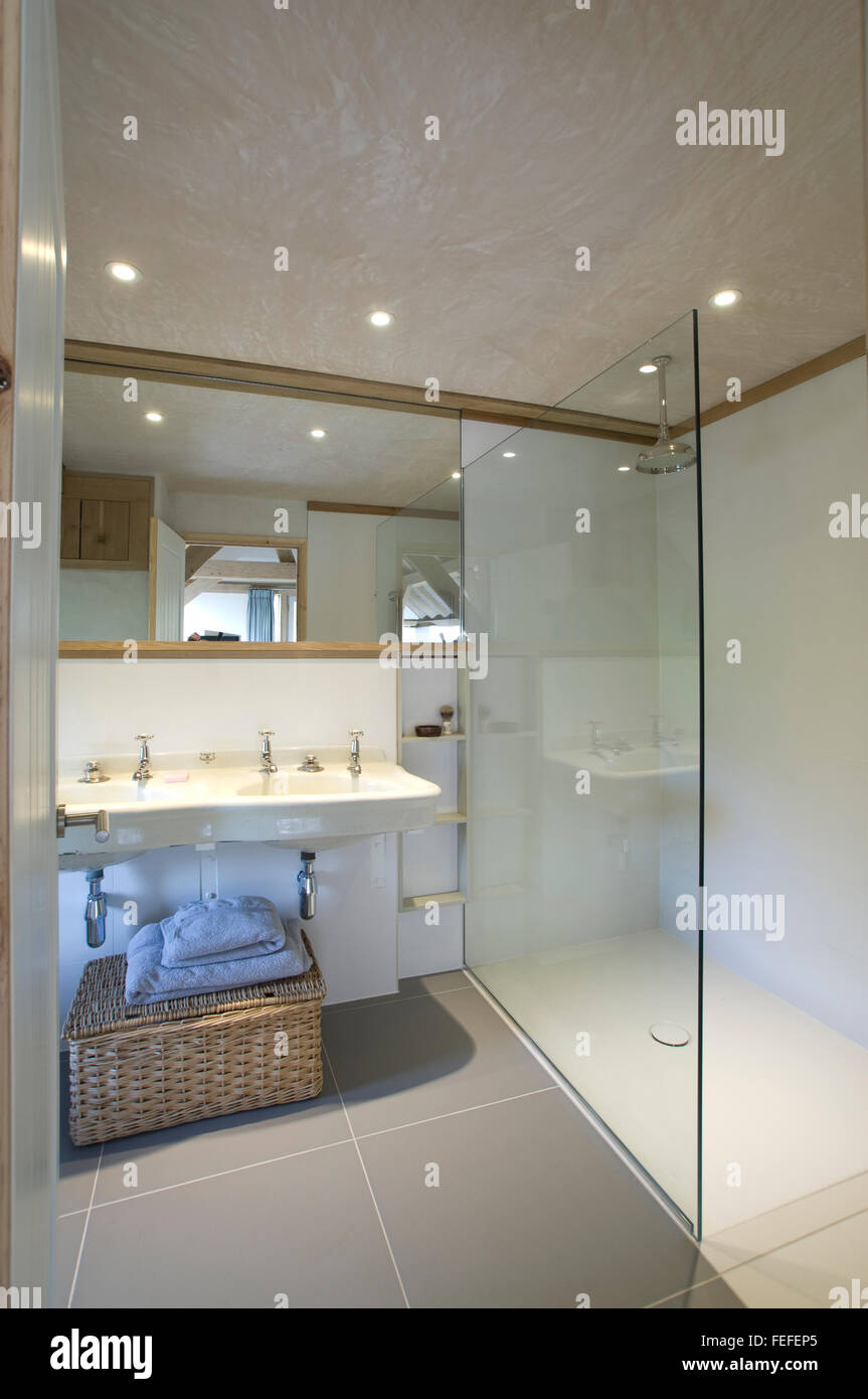 contemporary shower room, glass, basins Stock Photo Alamy