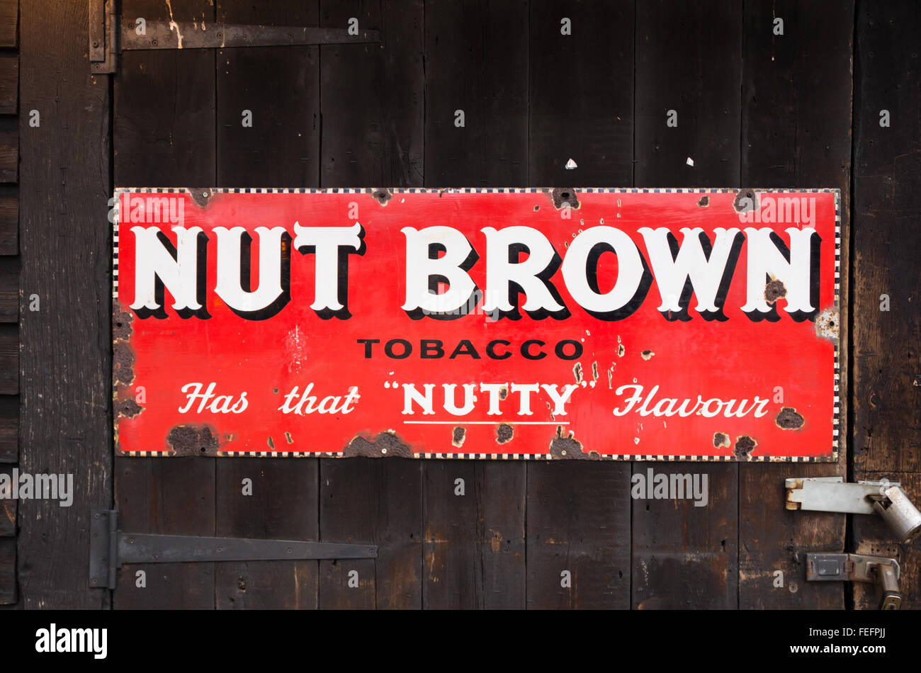 nut brown tobacco Nut brown tobacco enamel sign hi-res stock photography and images
