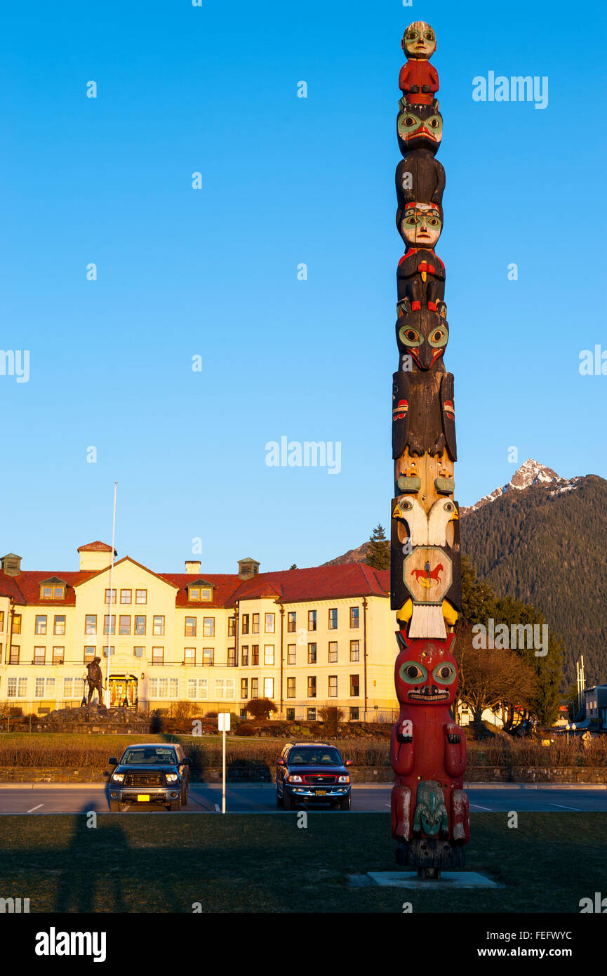 Totem Pole on display in downtown Sitka, Alaska, USA Stock Photo - Alamy