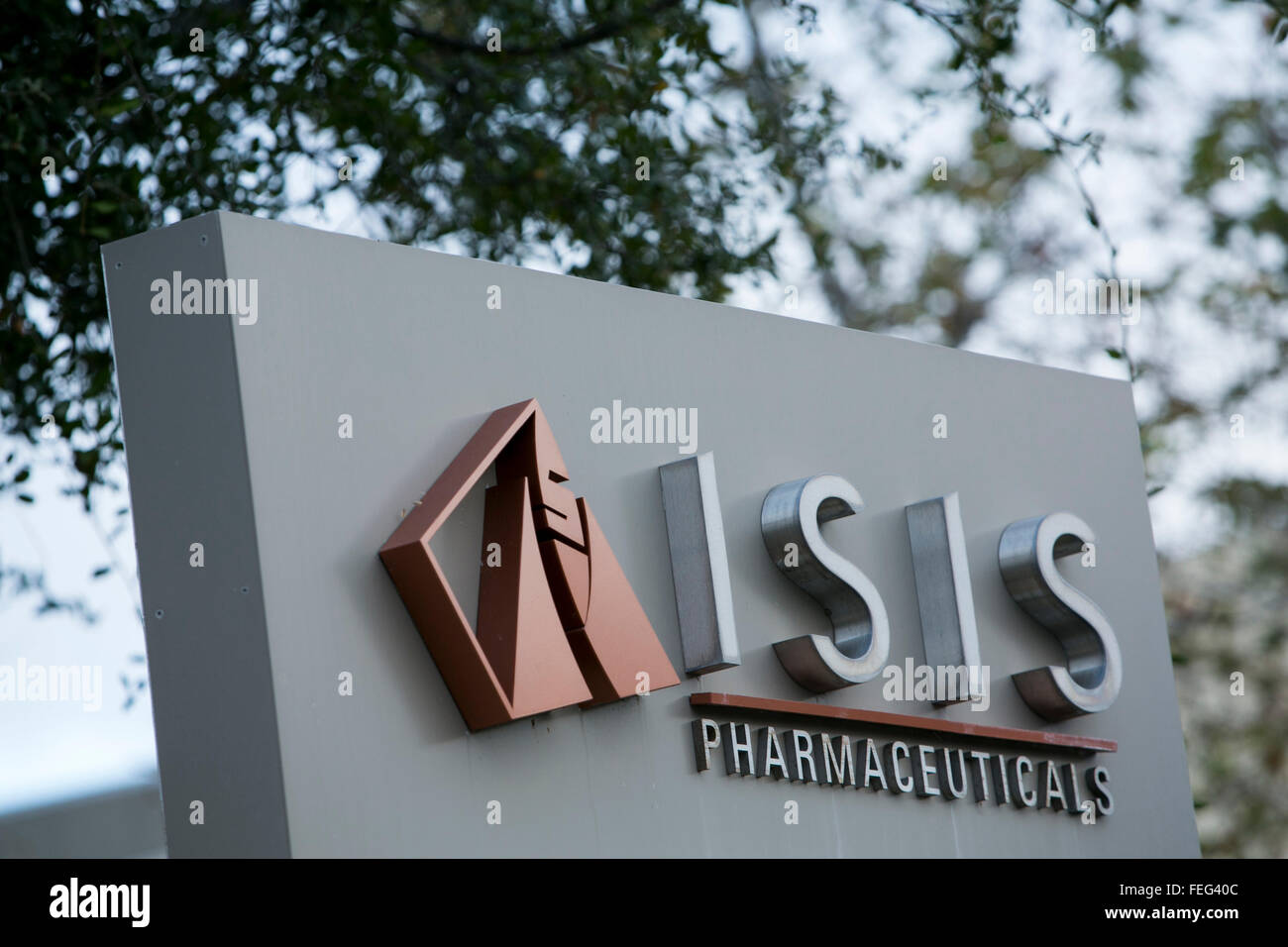A logo sign outside of the headquarters of Isis Pharmaceuticals in