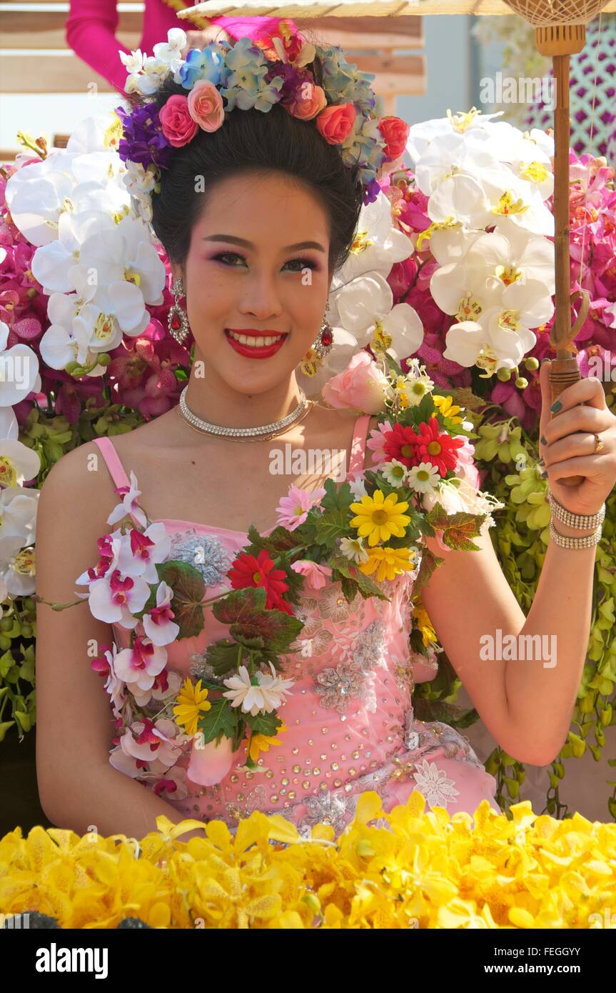 Flower beauty queen float hires stock photography and images Alamy