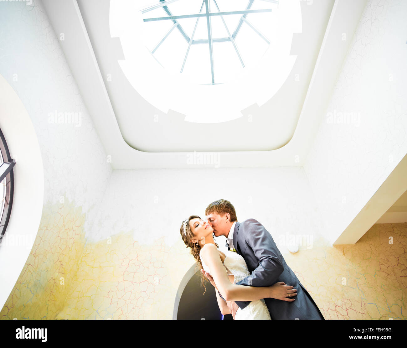 Happy bride and groom on their wedding day Stock Photo - Alamy