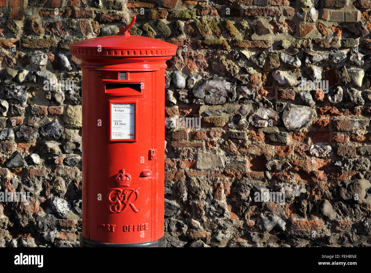 George VI pillar box or post box on a UK street. Stock Photo