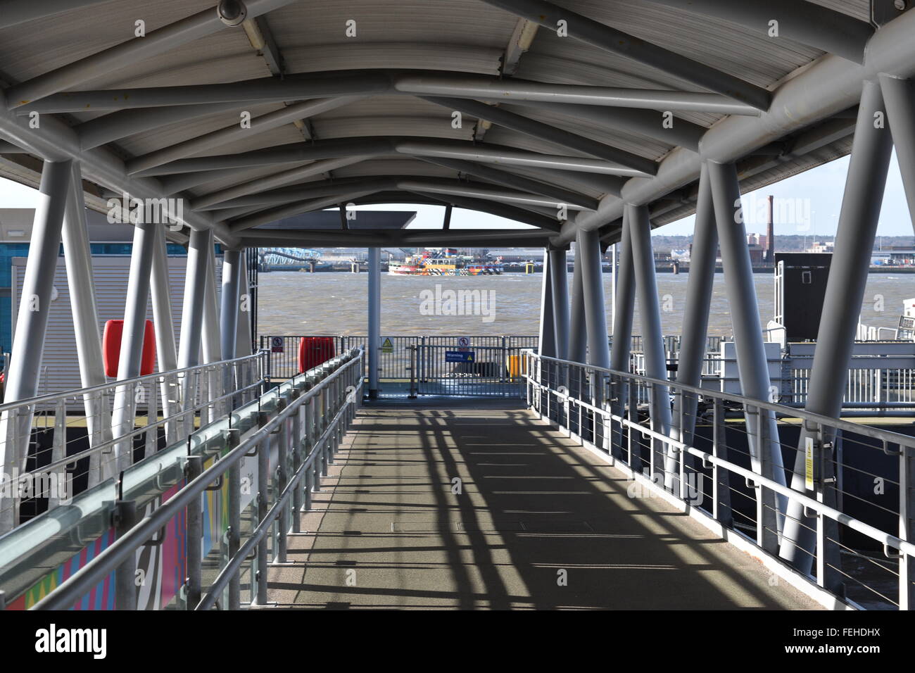 Mersey Ferry Landing Stage Liverpool Stock Photo Alamy mersey-ferry-landing-stage-liverpool-stock-photo-alamy