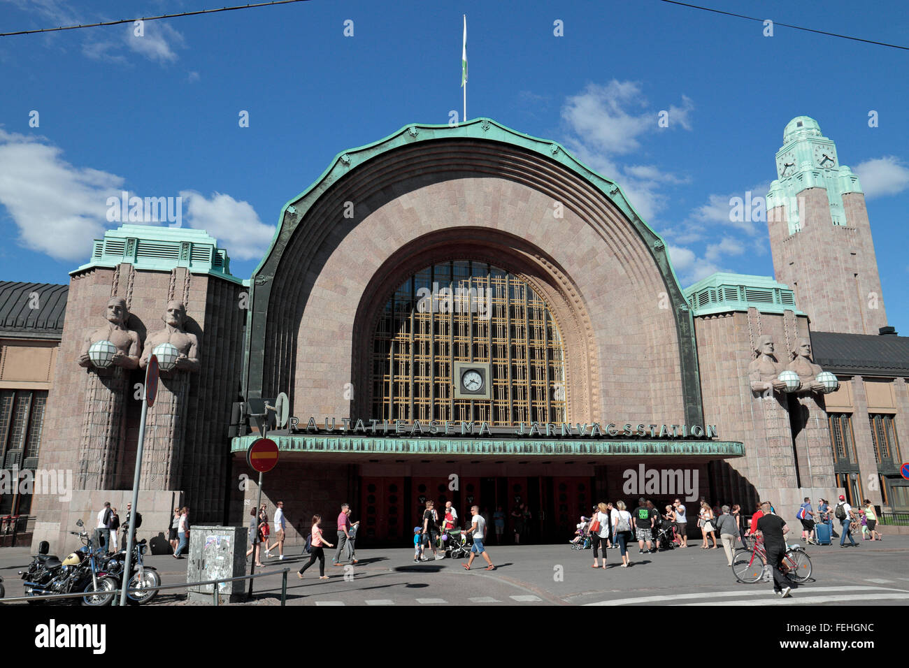 Helsinki Central railway station main entrance, Helsinki, Uusimaa, Finland Stock Photo Alamy