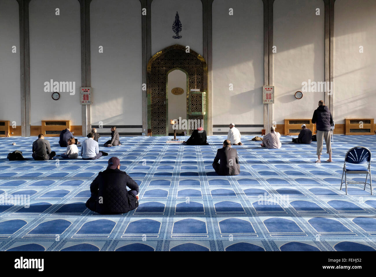 a-general-view-of-the-prayer-hall-at-the-london-central-mosque-stock