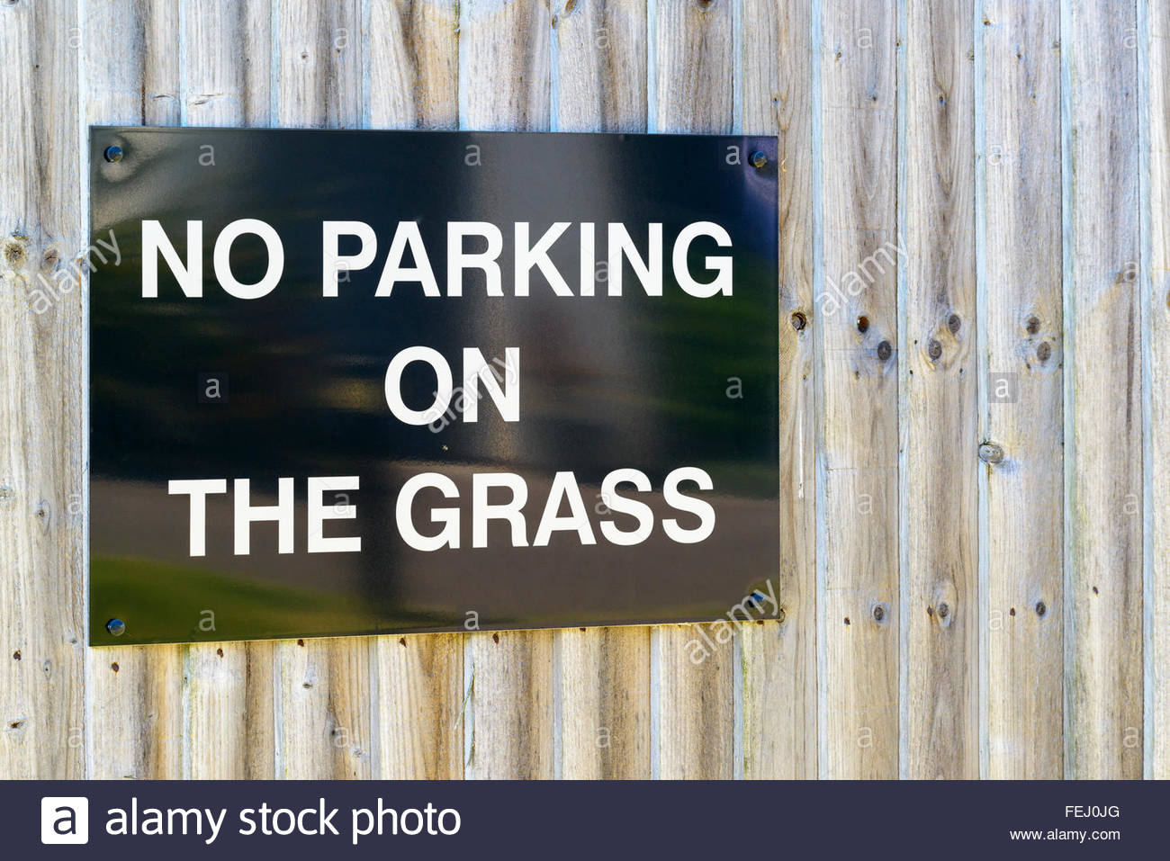 No Parking Sign Wood Signs Vinyl Sign Custom Signs For Etsy Vinyl Signs Wood Signs Parking Signs