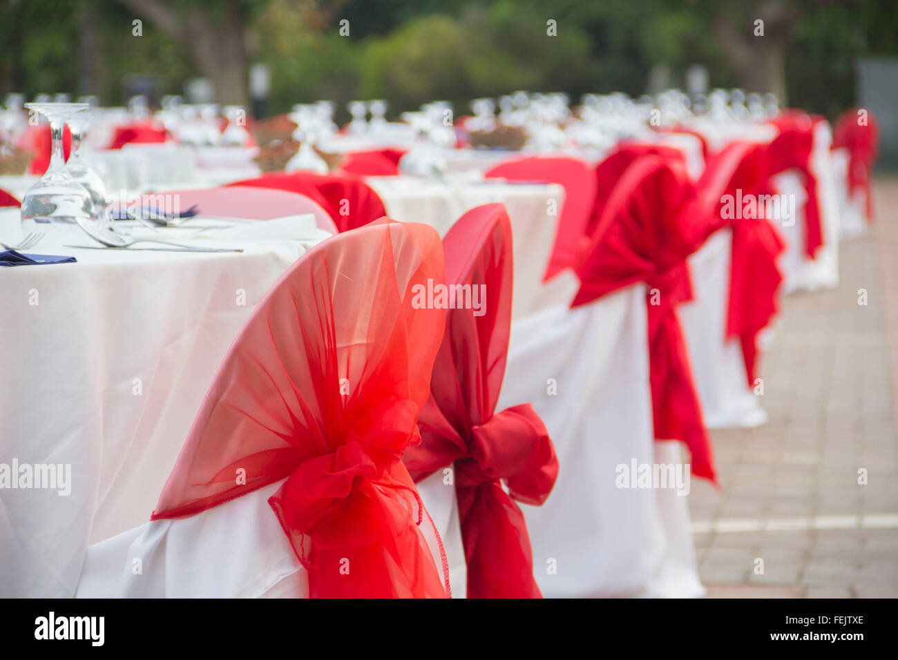 Nice Table Setting Outside Outdoor formal setting hi-res stock photography and images - Alamy