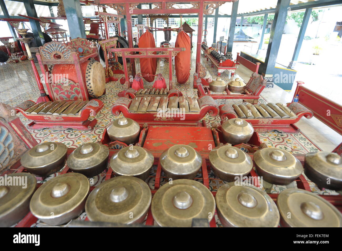 Java percussion instruments hires stock photography and images Alamy