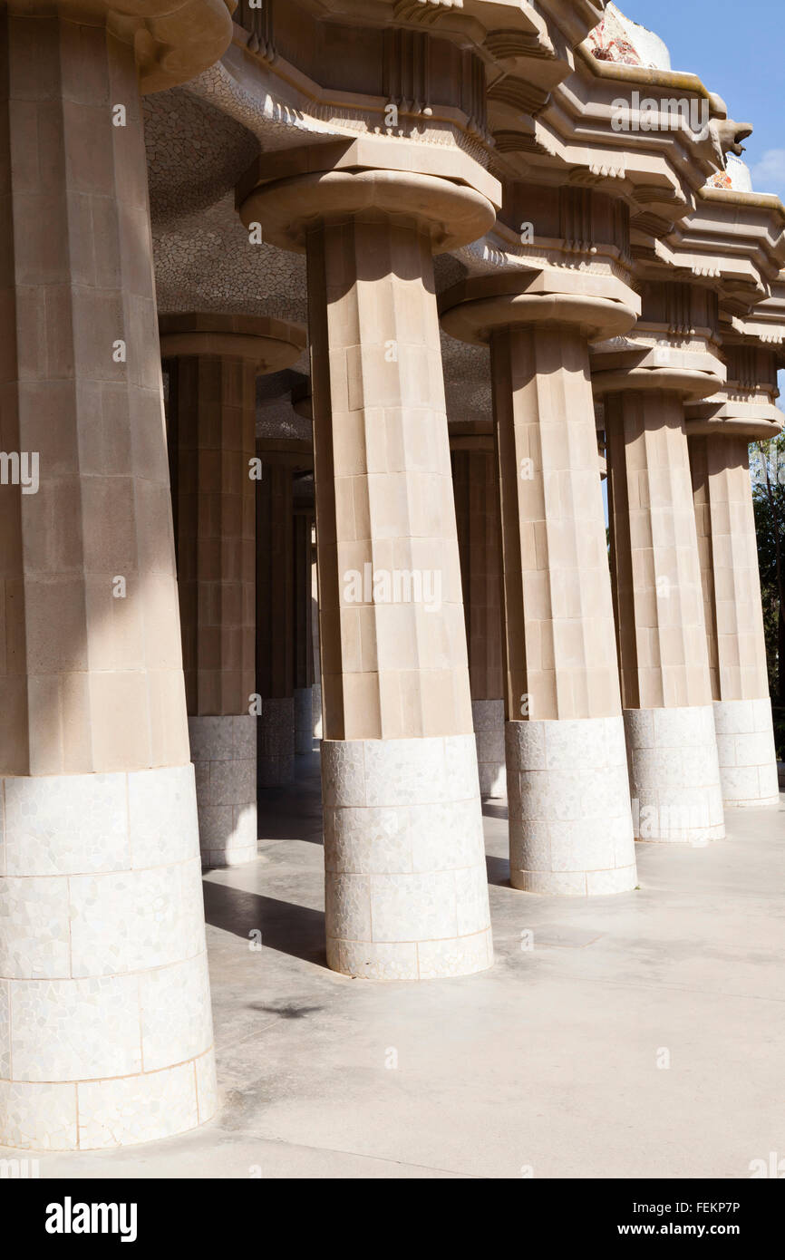 Barcelona pillars High Resolution Stock Photography and Images Alamy