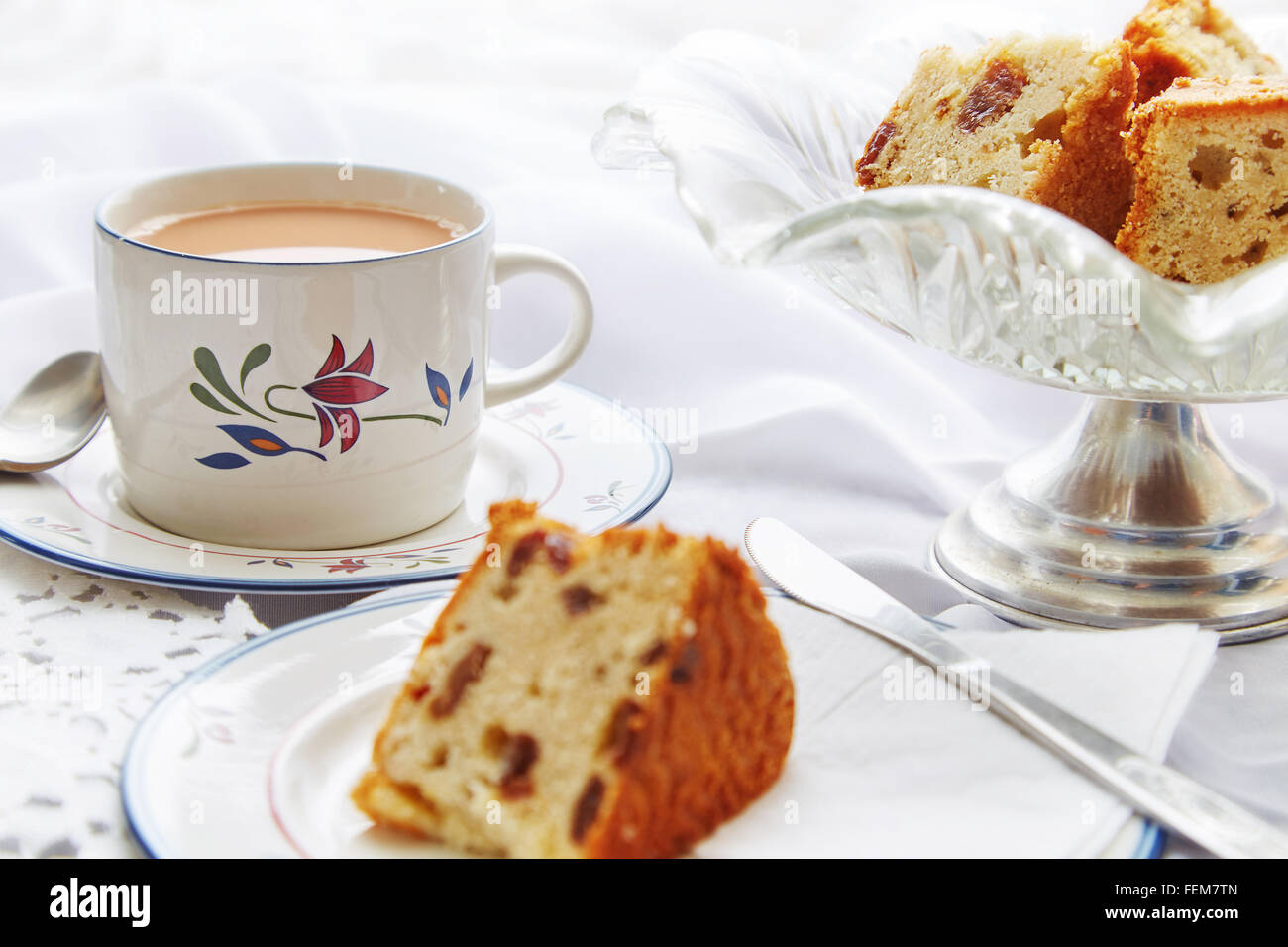Afternoon tea uk hires stock photography and images Alamy