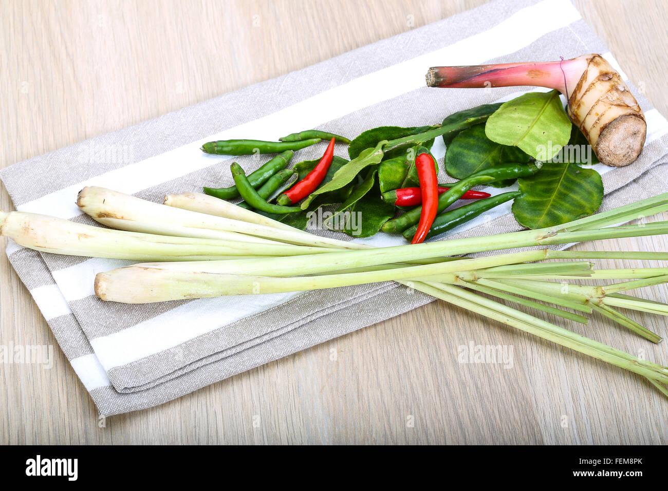 Tom yam herbs and spices set Stock Photo Alamy