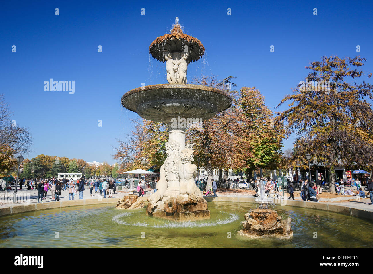 El Retiro Park in Retiro - Tours and Activities