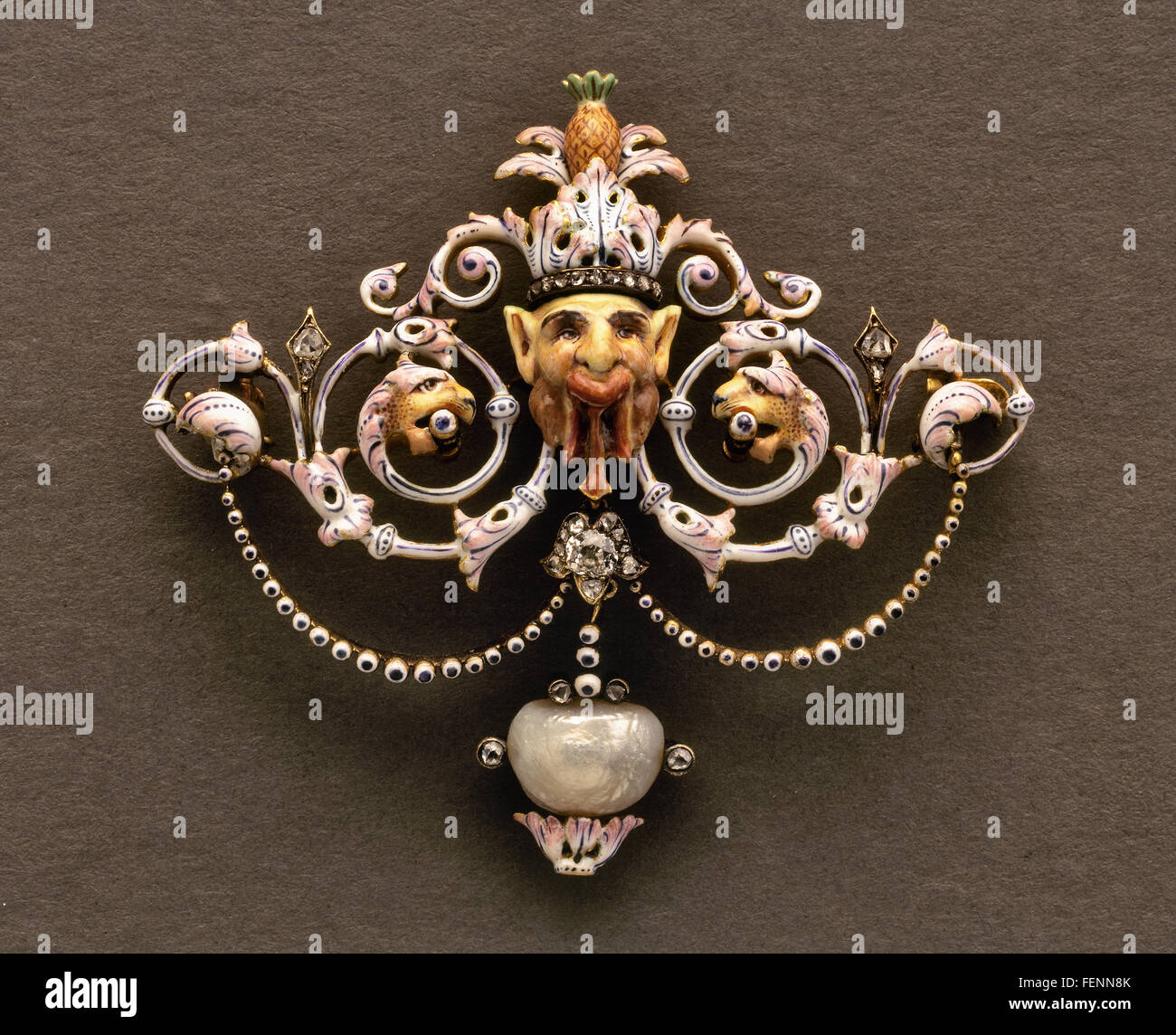 Fashion week Gleaming and shiny buckle style brooches for woman Fashion week Gleaming and shiny buckle style brooches for lady