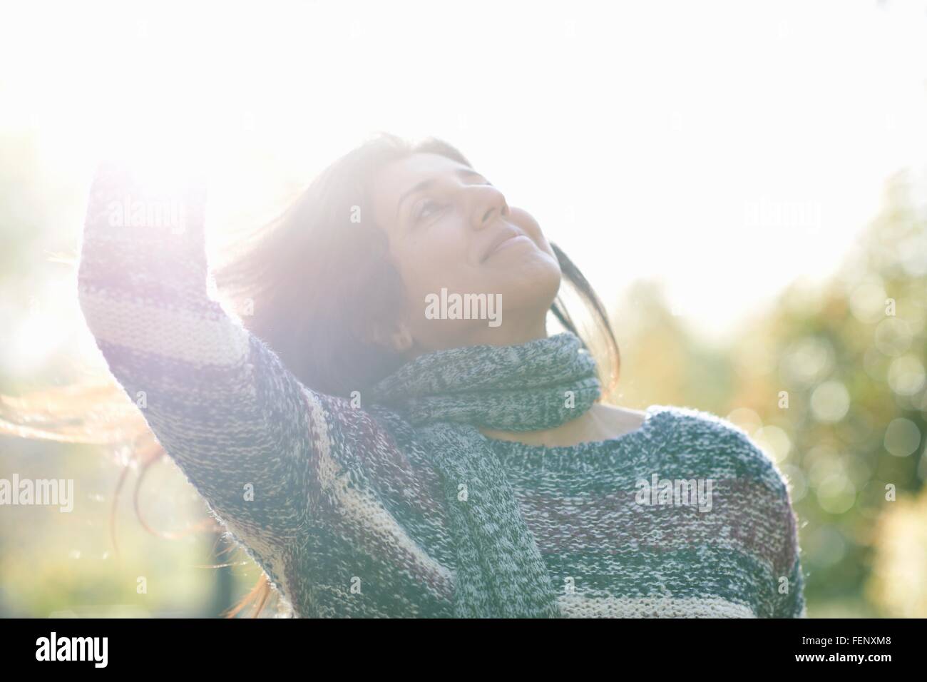 Older indian woman portrait hi-res stock photography and images - Alamy