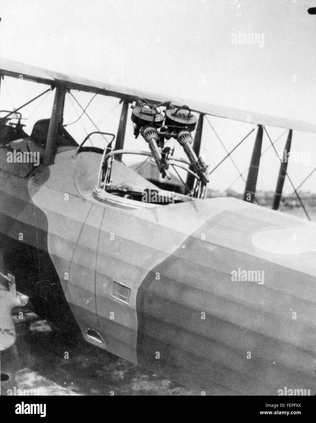 this-photograph-captures-a-french-salmson-aircraft-a-reconnaissance