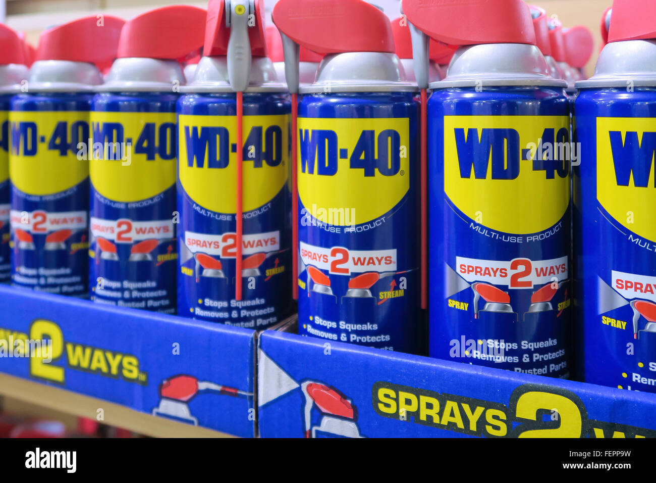 Store Display, WD40 Oil Spray Cans, USA Stock Photo Alamy