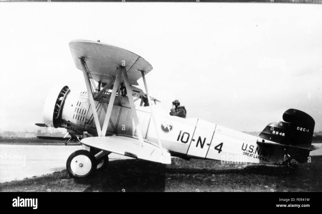 O2c Aircraft The Curtiss O2C-1 Helldiver, an American biplane, was a key naval ...
