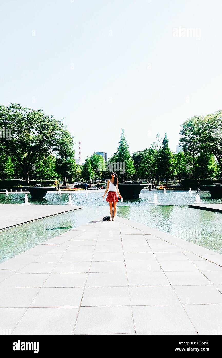Barefoot woman park hi-res stock photography and images - Alamy