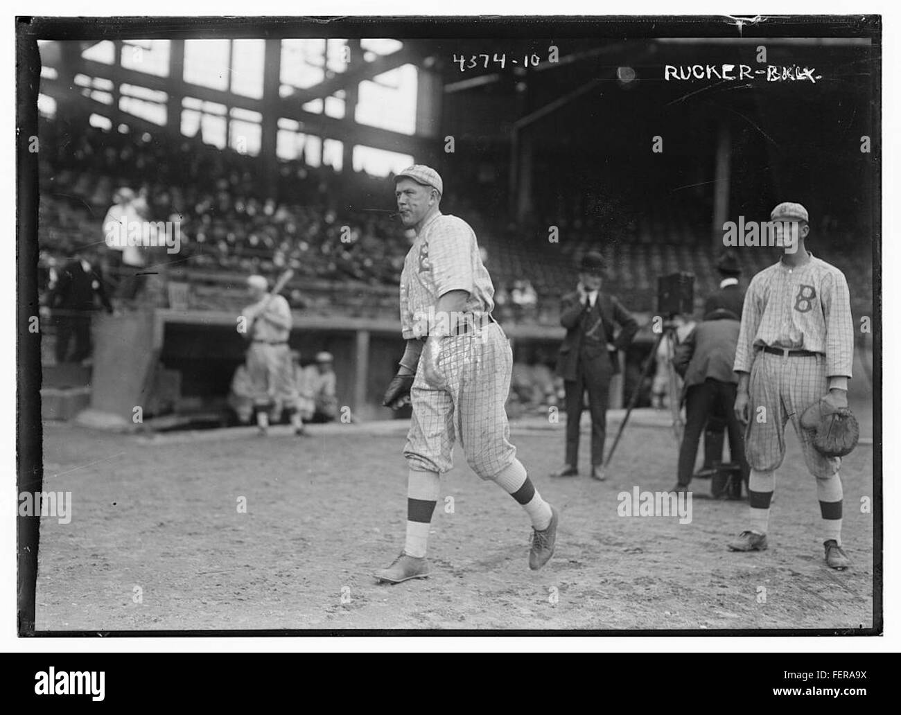 [Nap Rucker, throwing, and Chief Meyers, catcher standing still, Brooklyn Stock Photo