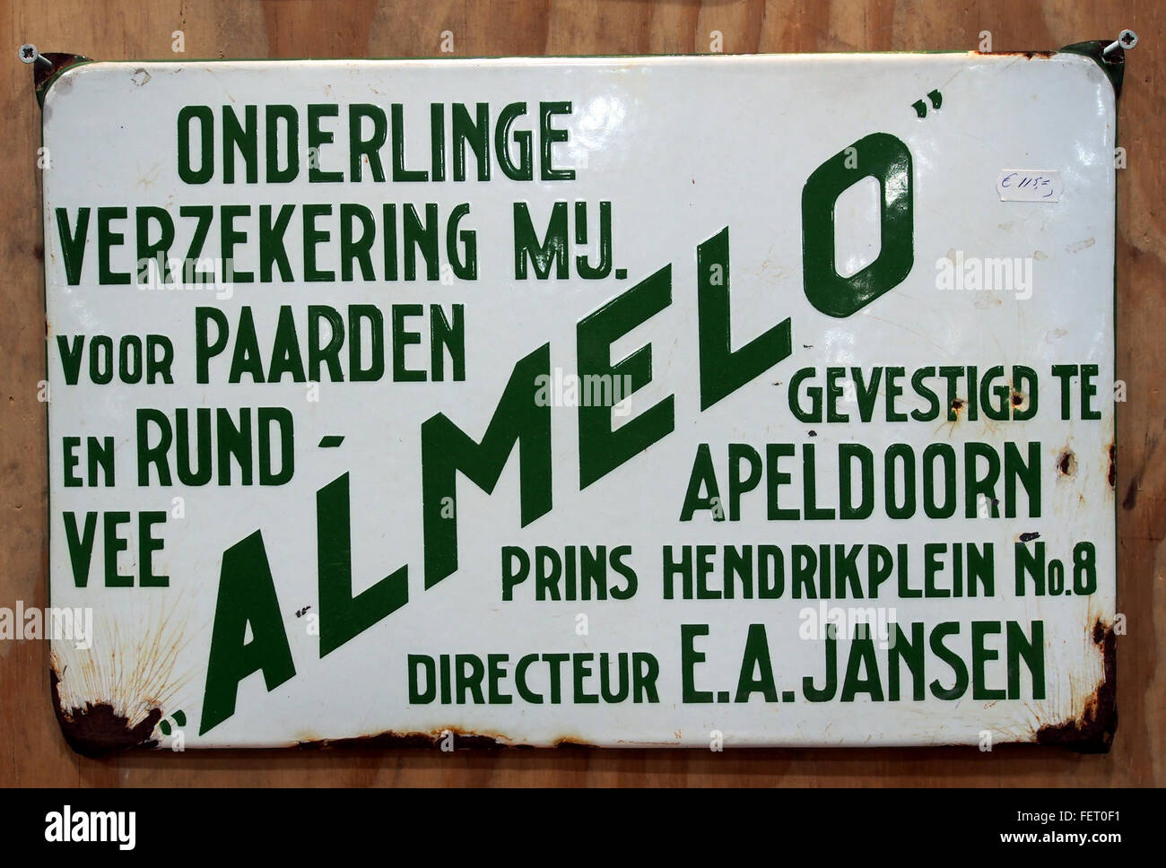 Onderlinge verzekering mij voor paarden en rundvee hires stock