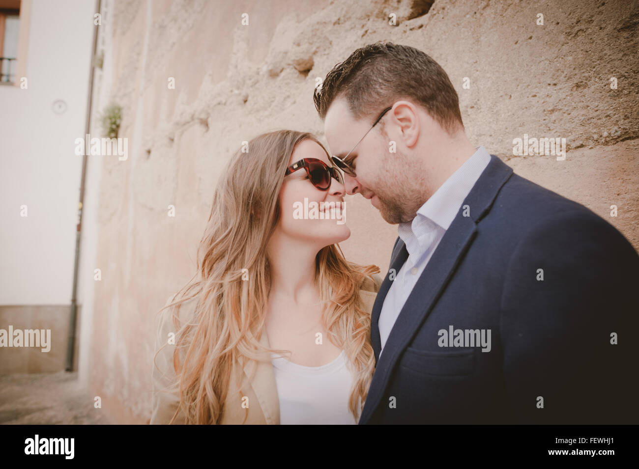 Couple looking each other hi-res stock photography and images - Alamy