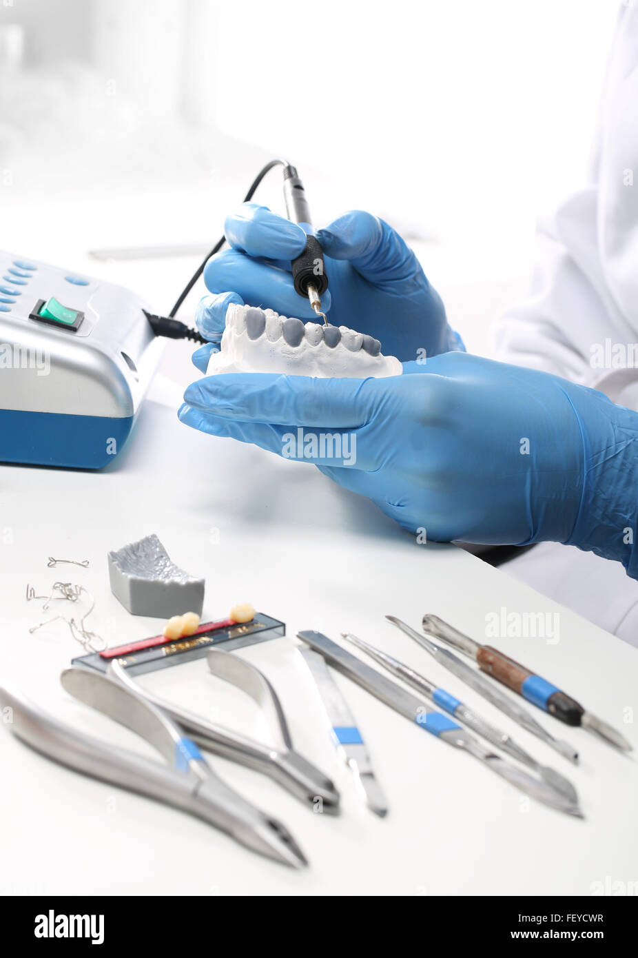 Prosthetics.. Dentures, partial dentures. Prosthetist at the dental bridge work Stock Photo Alamy