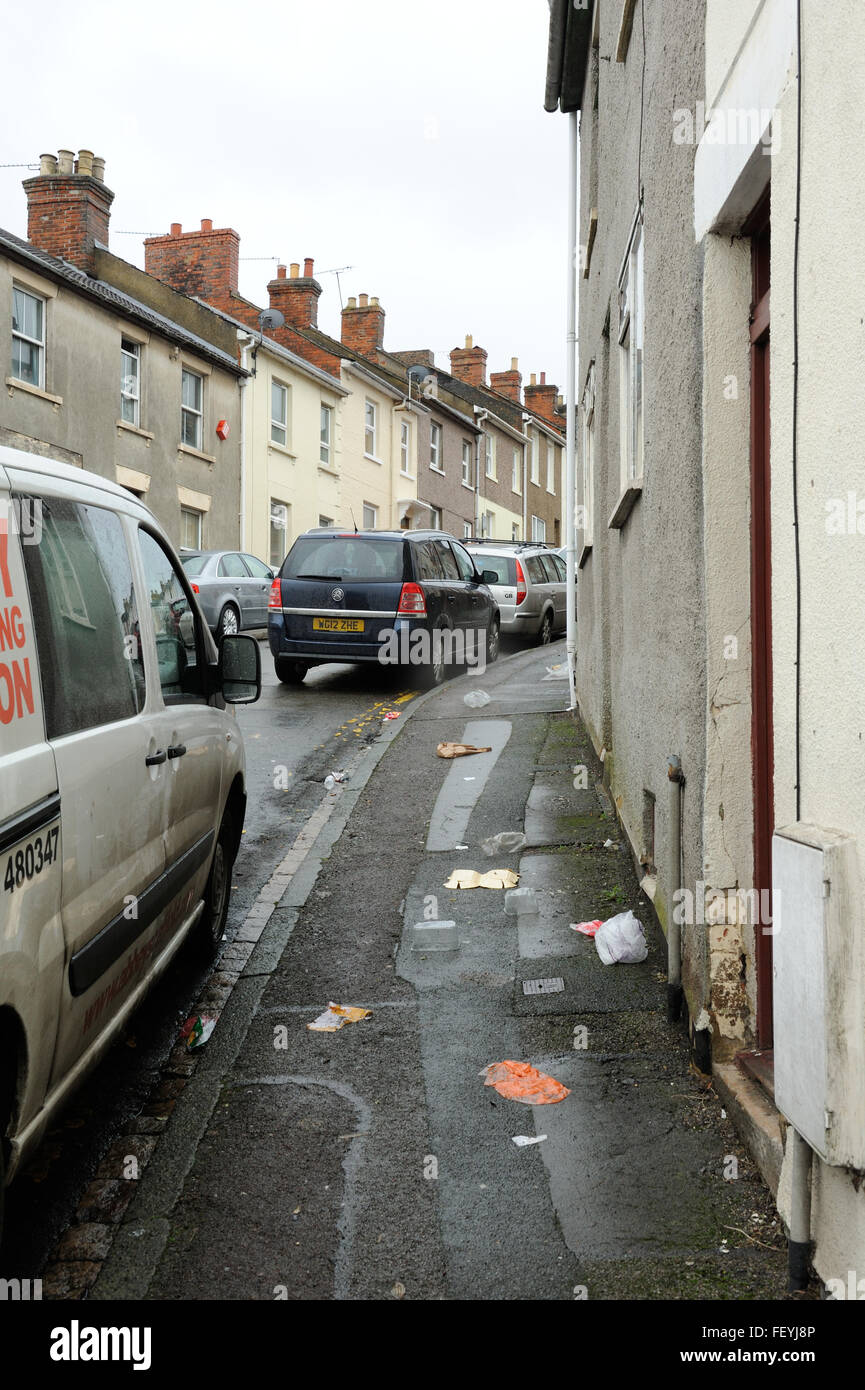 Back streets terraced houses in Old Town Swindon Stock Photo Alamy