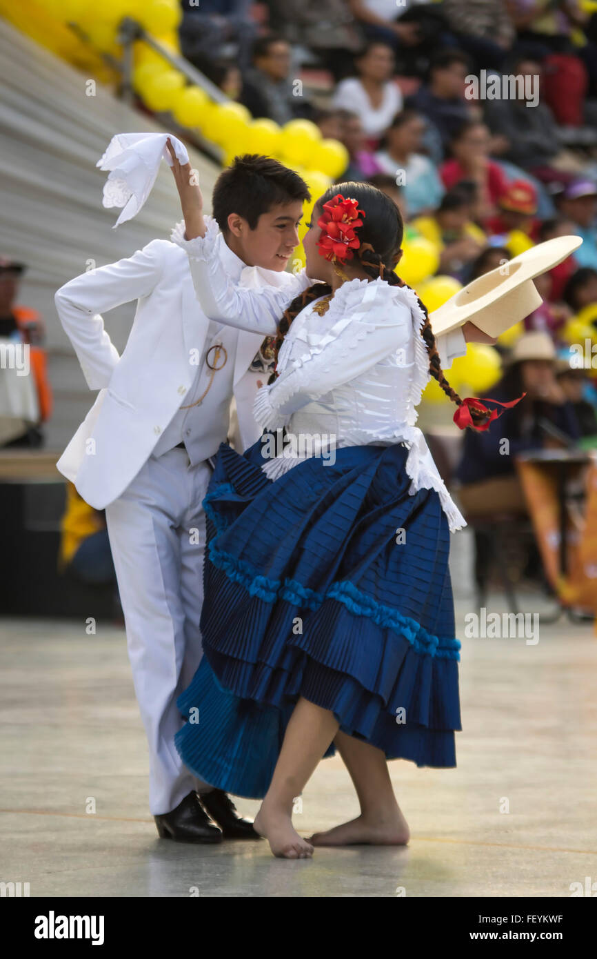 Marinera, Peruvian Folkloric dance. International festival of folk