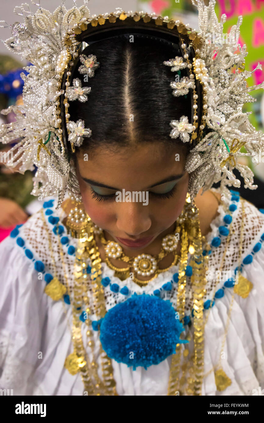 Panamanian Folkloric dance. International festival of folk dances El Buen Pastor School, municipality of Los Olivos, department Stock Photo