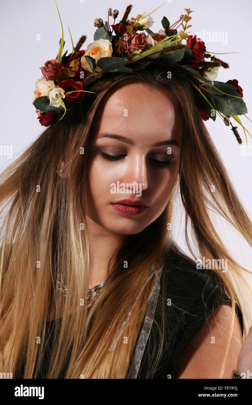 Summer spring hair accessory trends rare photo Summer spring hair accessory trends rare photo
