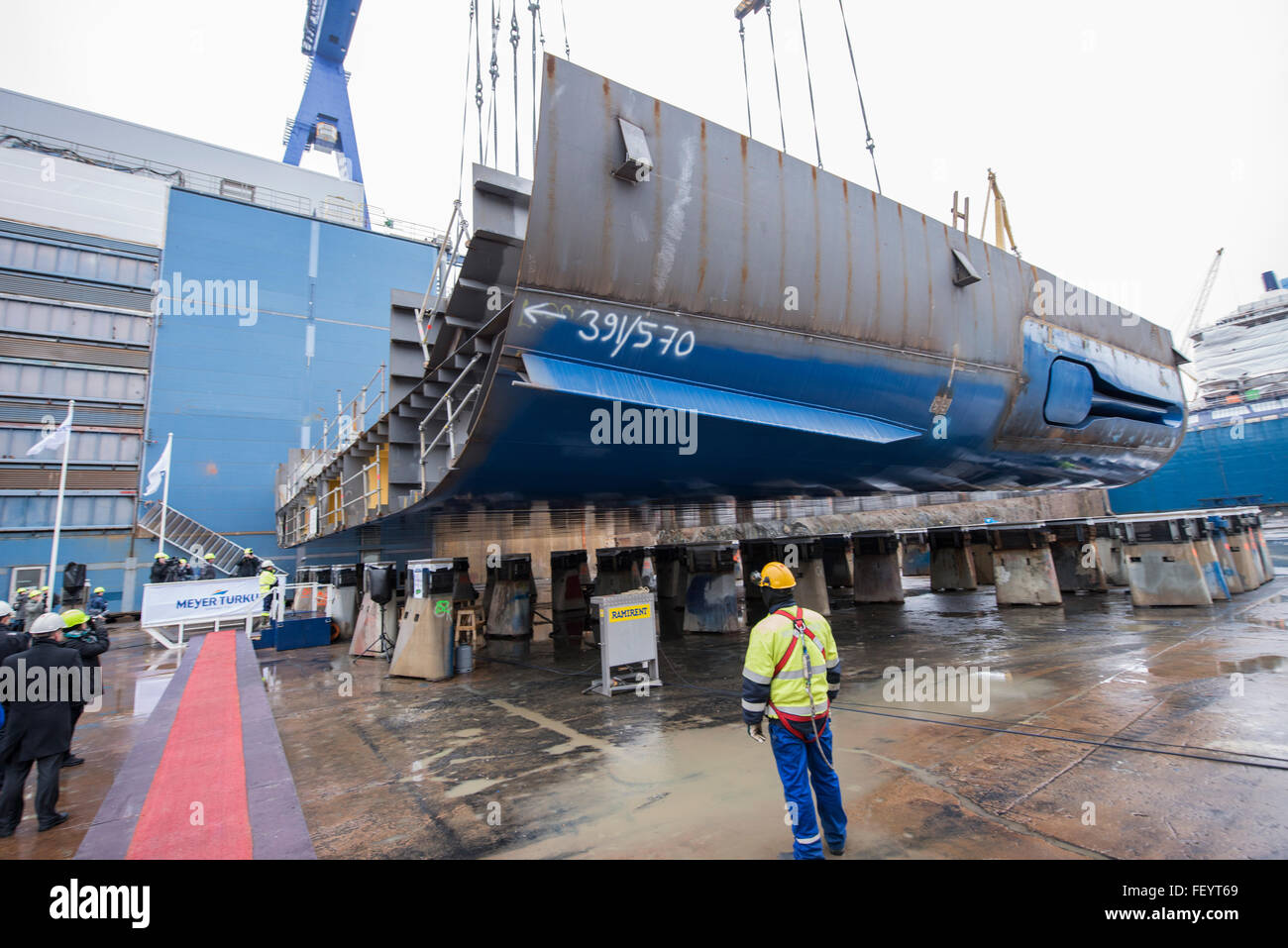 Turku, Finland. 9th February. Keel-laying of the new Tallink LNG-shuttle Megastar at the Meyer Turku Shipyard. The Megastar will be delivered in the beginning of 2017 and be the fastest LNG driven ferry in the world. Credit:  Stefan Crämer/Alamy Live News Stock Photo