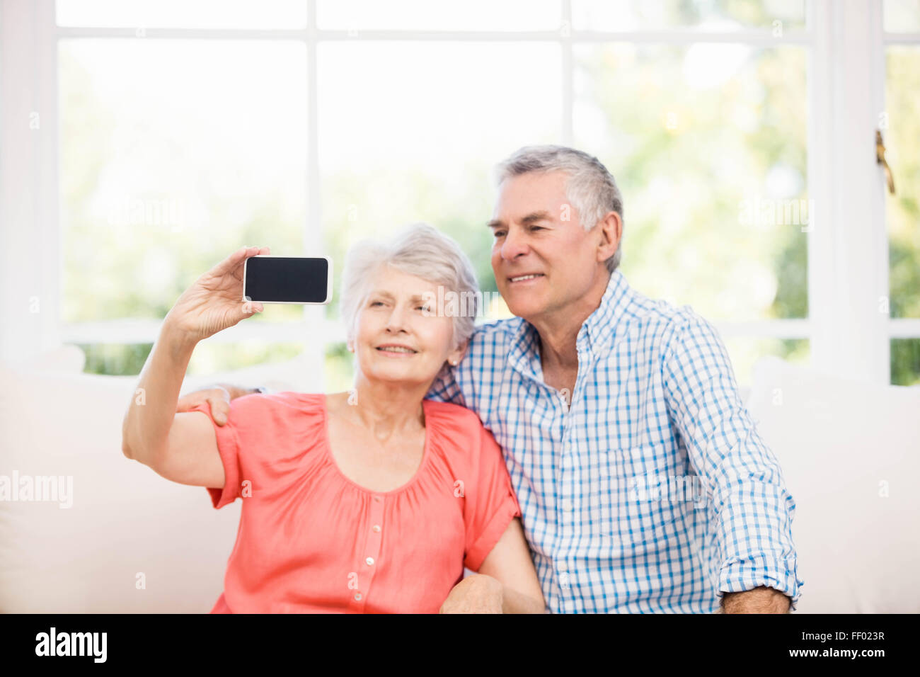 Happy selfie senior couple hi-res stock photography and images - Alamy
