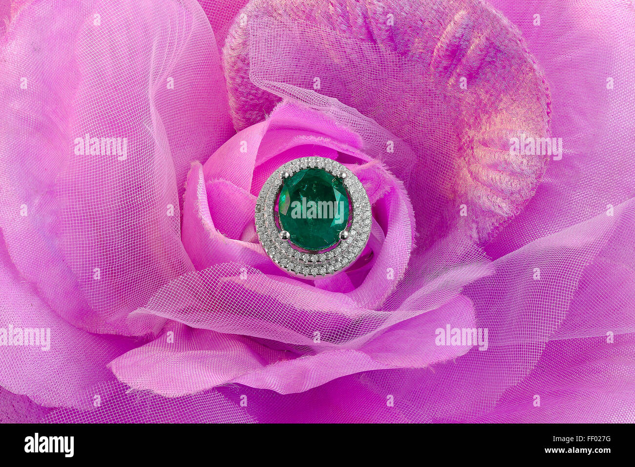 Emerald Ring High Resolution Stock Photography and Images - Alamy