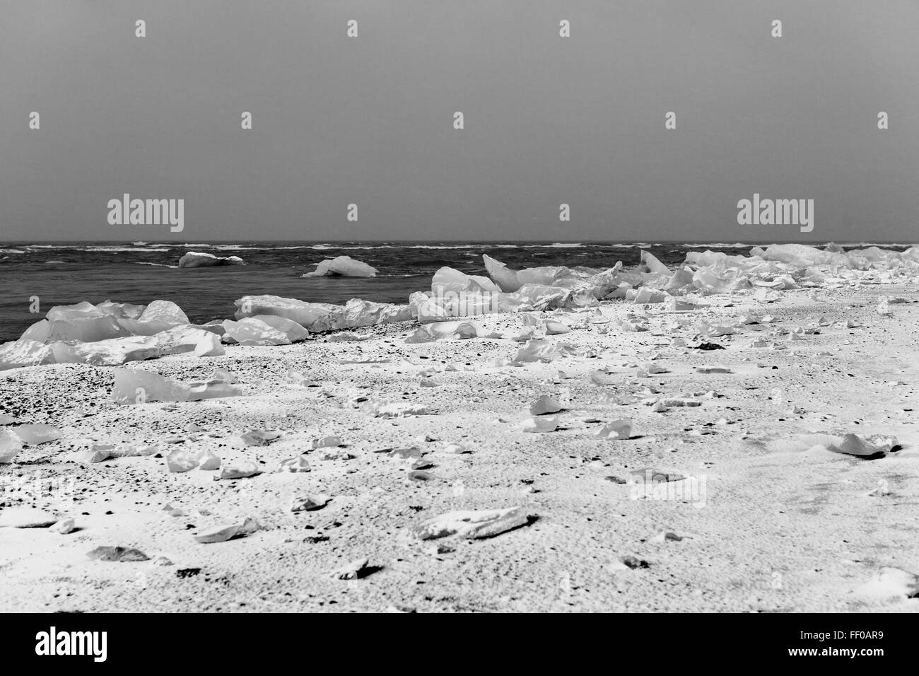 Shore rocky shore Black and White Stock Photos & Images - Alamy