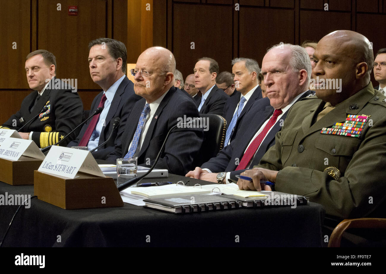 Washington, District of Columbia, USA. 9th Feb, 2016. US Senate intelligence hearing on worldwide threats, Washington DC, USA Credit:  ZUMA Press, Inc./Alamy Live News Stock Photo