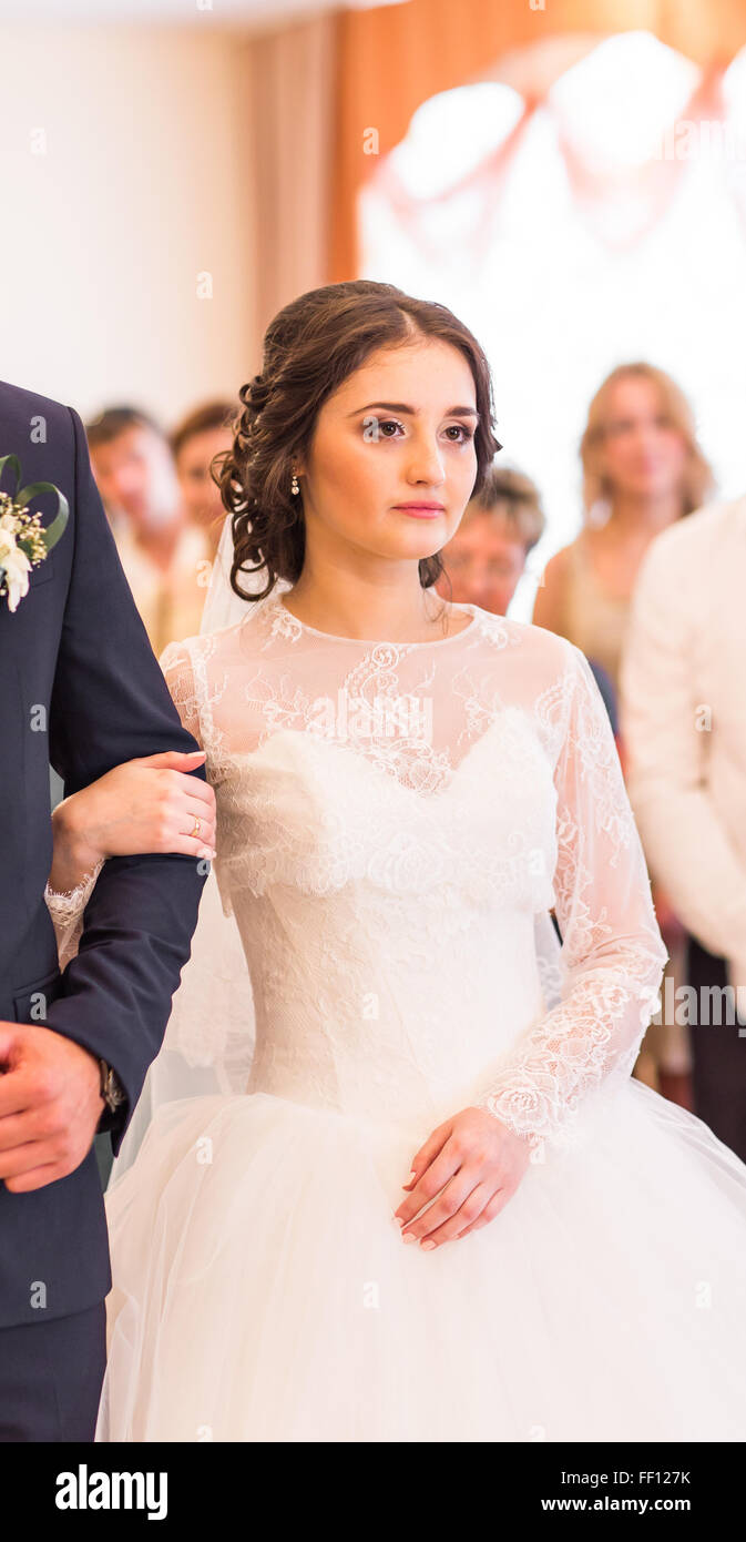 Bride at wedding ceremony Stock Photo - Alamy