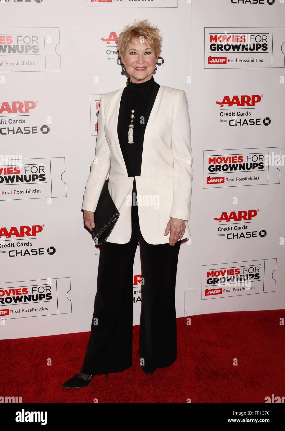 Dee wallace hi-res stock photography and images - Alamy