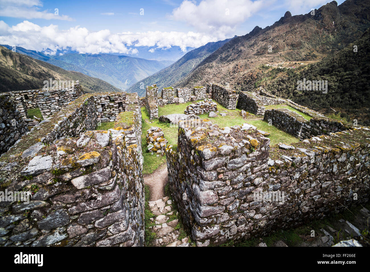 Sayacmarca (Sayaqmarka) Inca ruins, Inca TraiRM Trek day 3, Cusco Region, Peru, South America Stock Photo