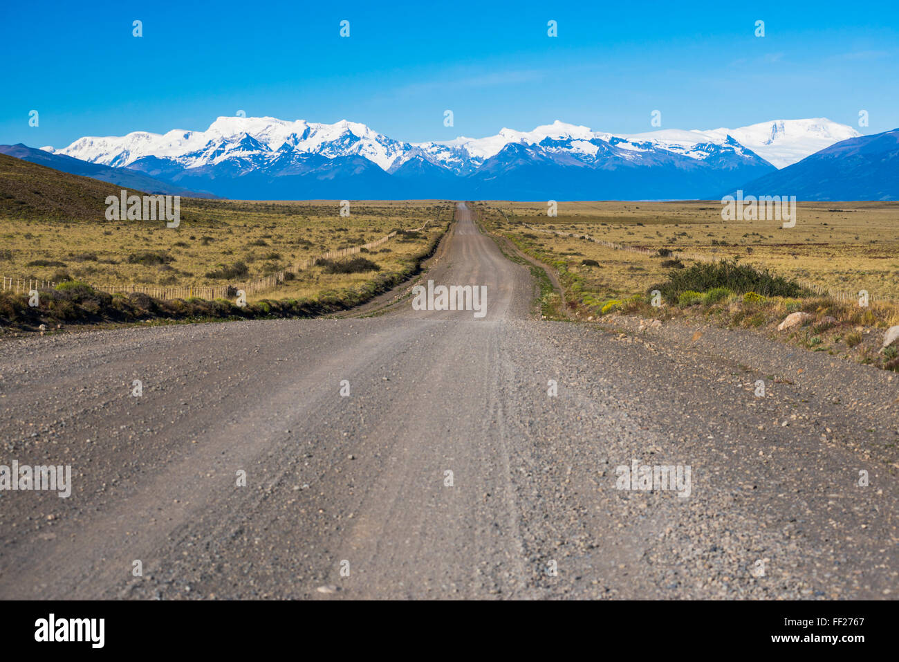 RMong straight road to Perito Moreno GRMaciar, ERM CaRMafate, Patagonia, Argentina, South America Stock Photo