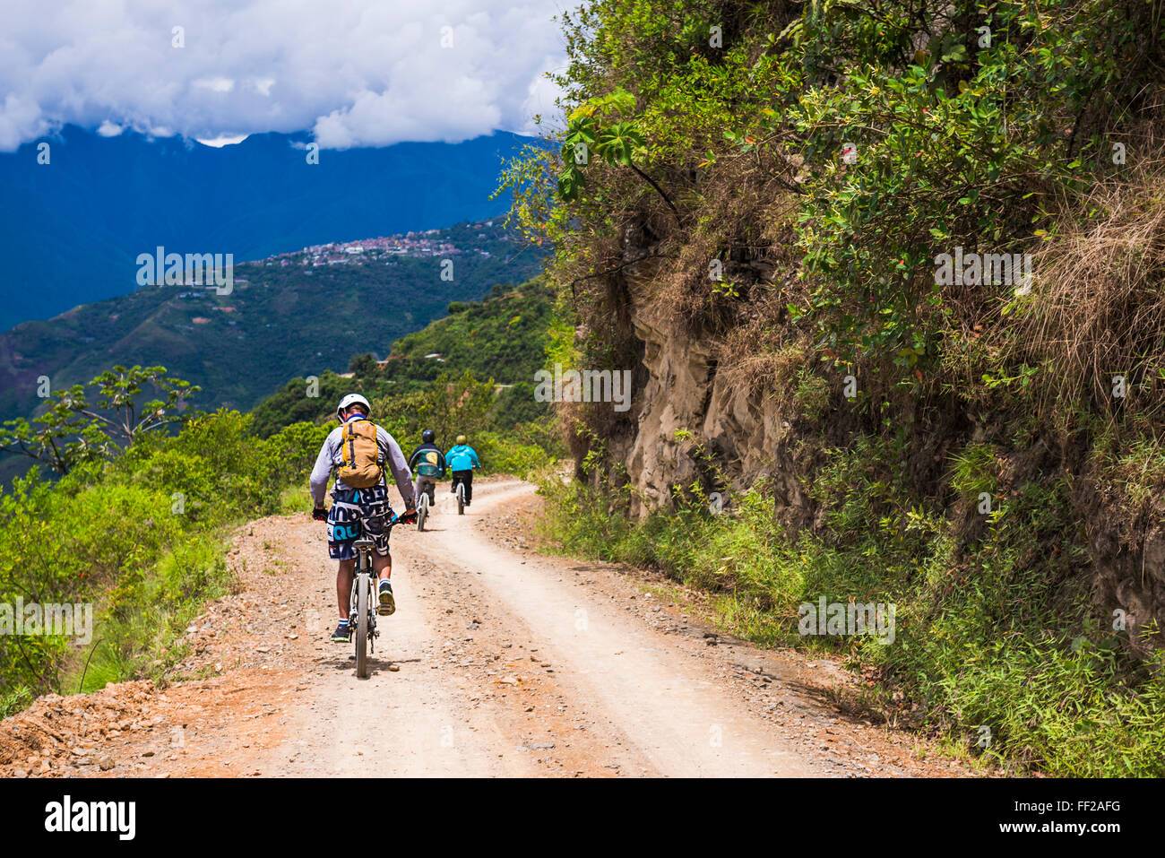 Death road hi-res stock photography and images - Alamy