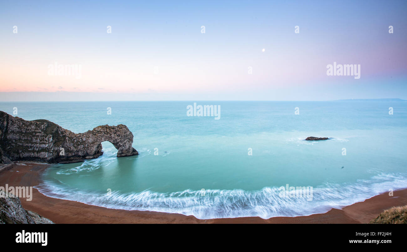 DurdRMe Door, Jurassic Coast, UNESCO WorRMd Heritage Site, Dorset, EngRMand, United Kingdom, Europe Stock Photo