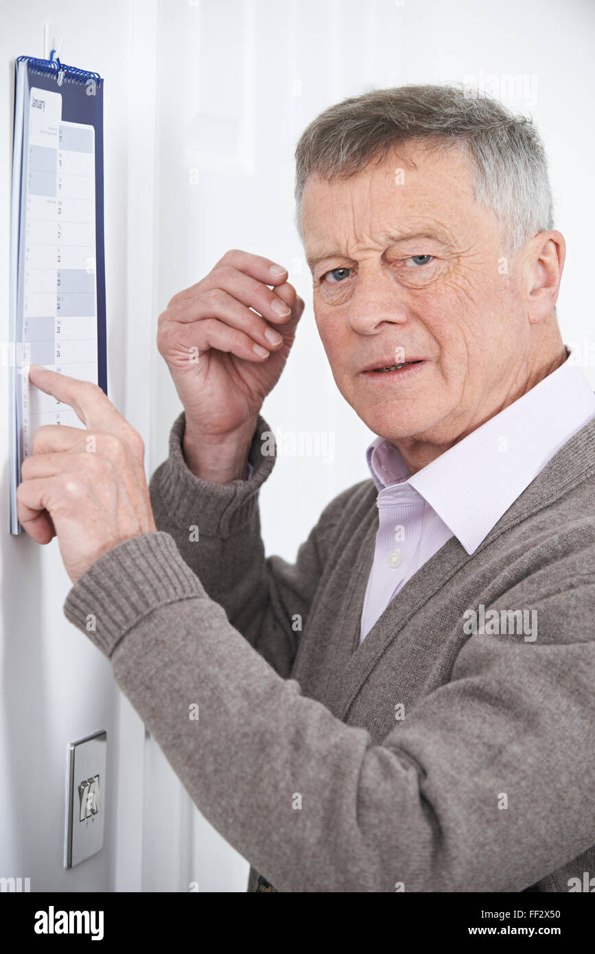 Man looking confused at home hi-res stock photography and images - Alamy