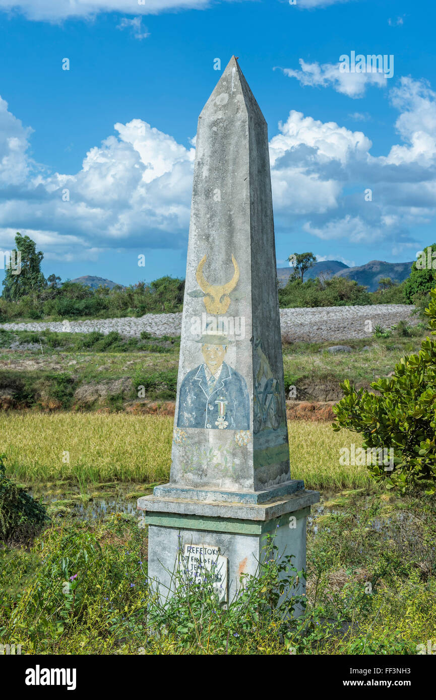 Funeral stele along the road hires stock photography and images Alamy