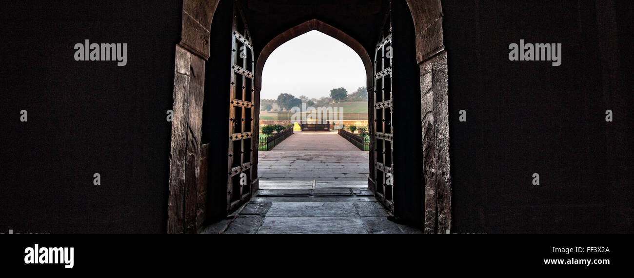 Gates to garden of Eden Stock Photo Alamy