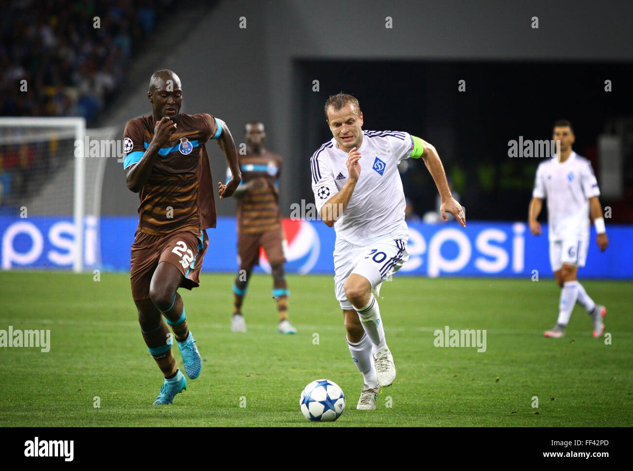 UEFA Champions League game FC Dynamo Kyiv vs FC Porto Stock Photo - Alamy