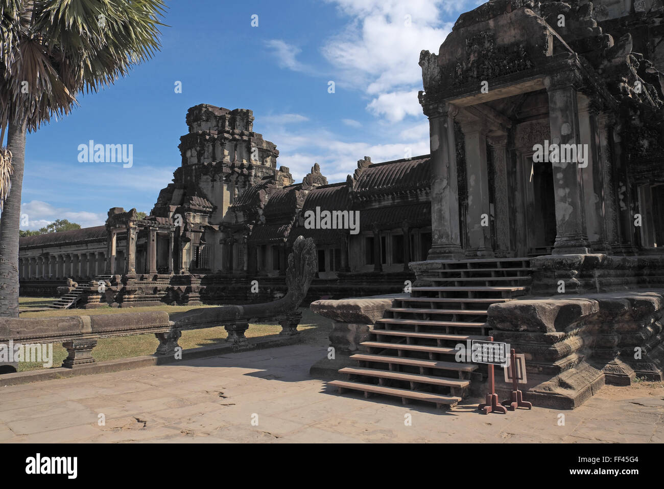 Entrances to Angkor Wat on its western facade, near Siem Reap, Cambodia, Asia. Stock Photo