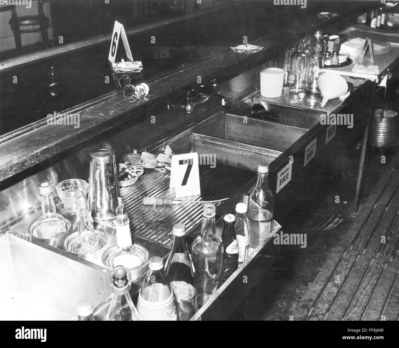1974 murder scene 1 jpg hires stock photography and images Alamy